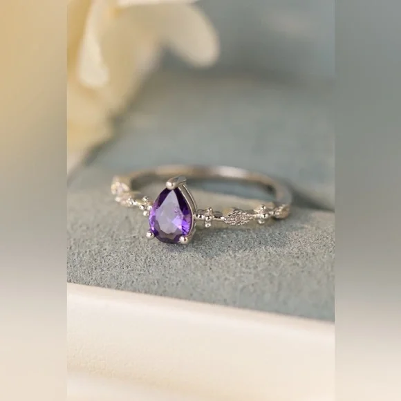 Amethyst 925 Sterling Ring - Picture 3 of 7